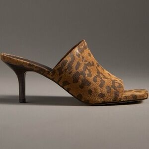 🟤NWT! ANTHROPOLOGIE Square-Toe Heeled Leather Mules in Cheetah Suede